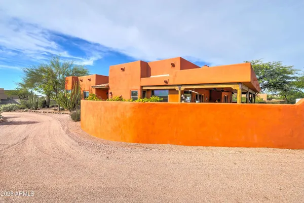 $879,000 | 5098 East 4th Avenue, Apache Junction, AZ 85119