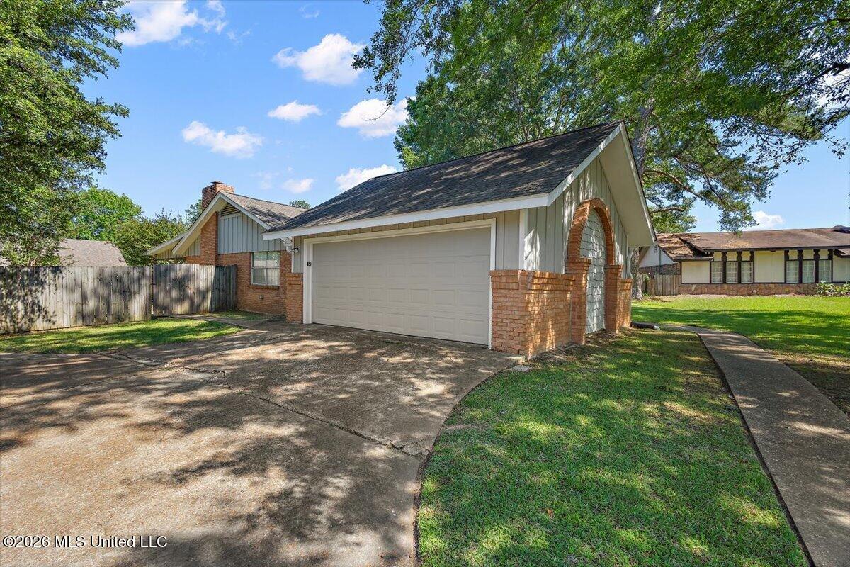 140 Trimble Street Pearl, MS 39208 - Photo 4 of 23 04-HTP_2446