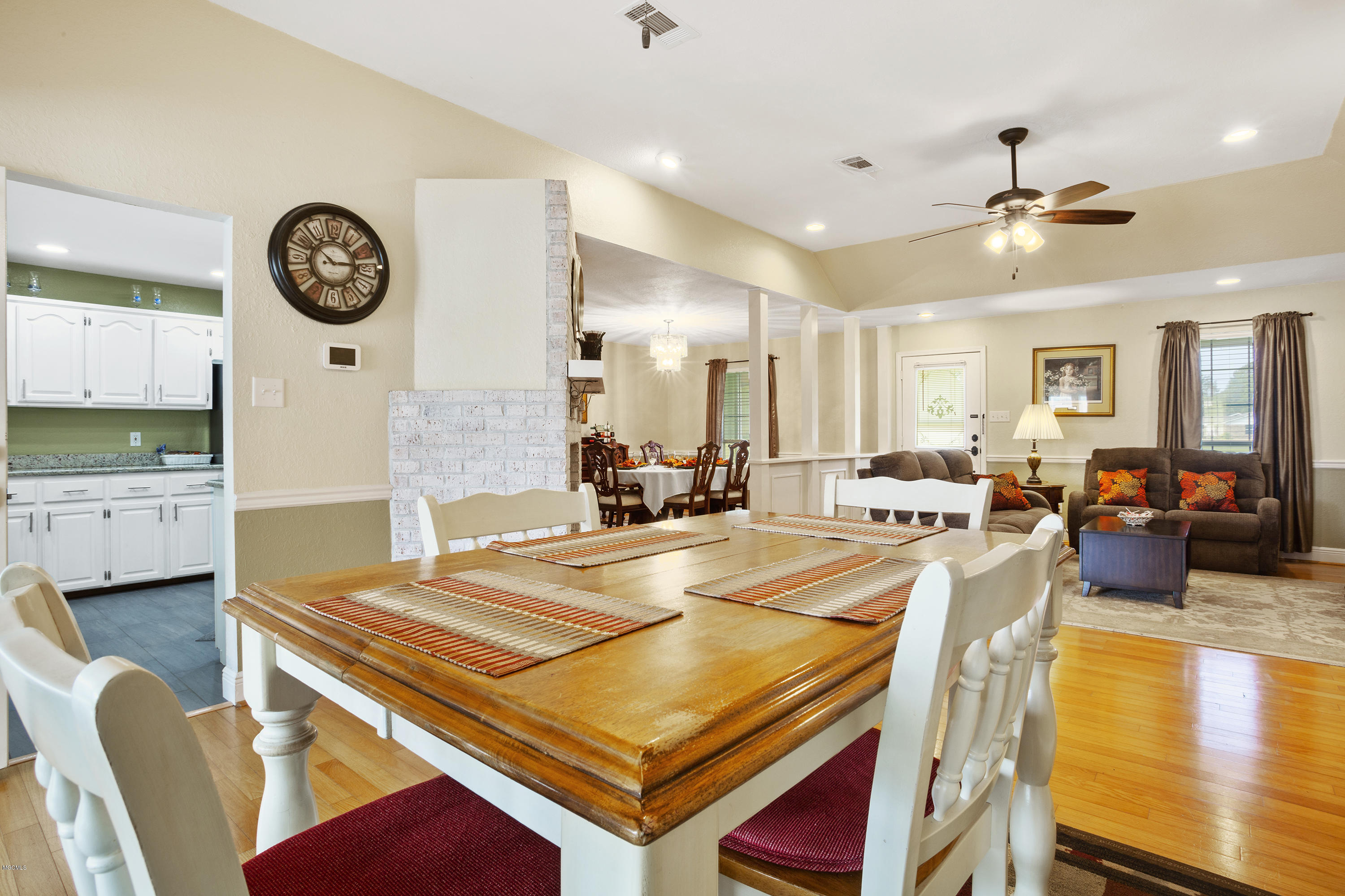 15323 Big Ridge Road Biloxi, MS 39532 - Photo 19 of 41 012