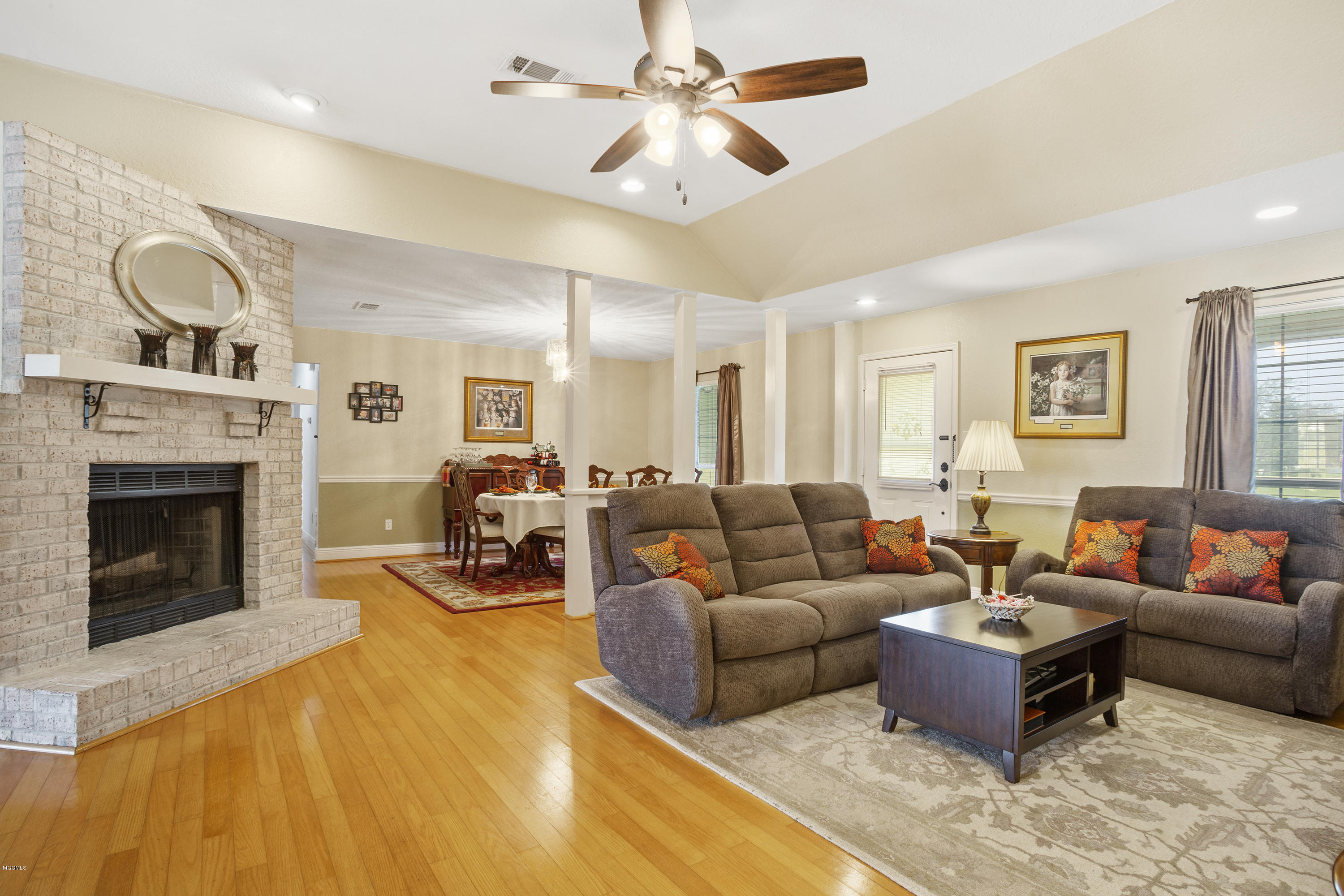15323 Big Ridge Road Biloxi, MS 39532 - Photo 21 of 41 005