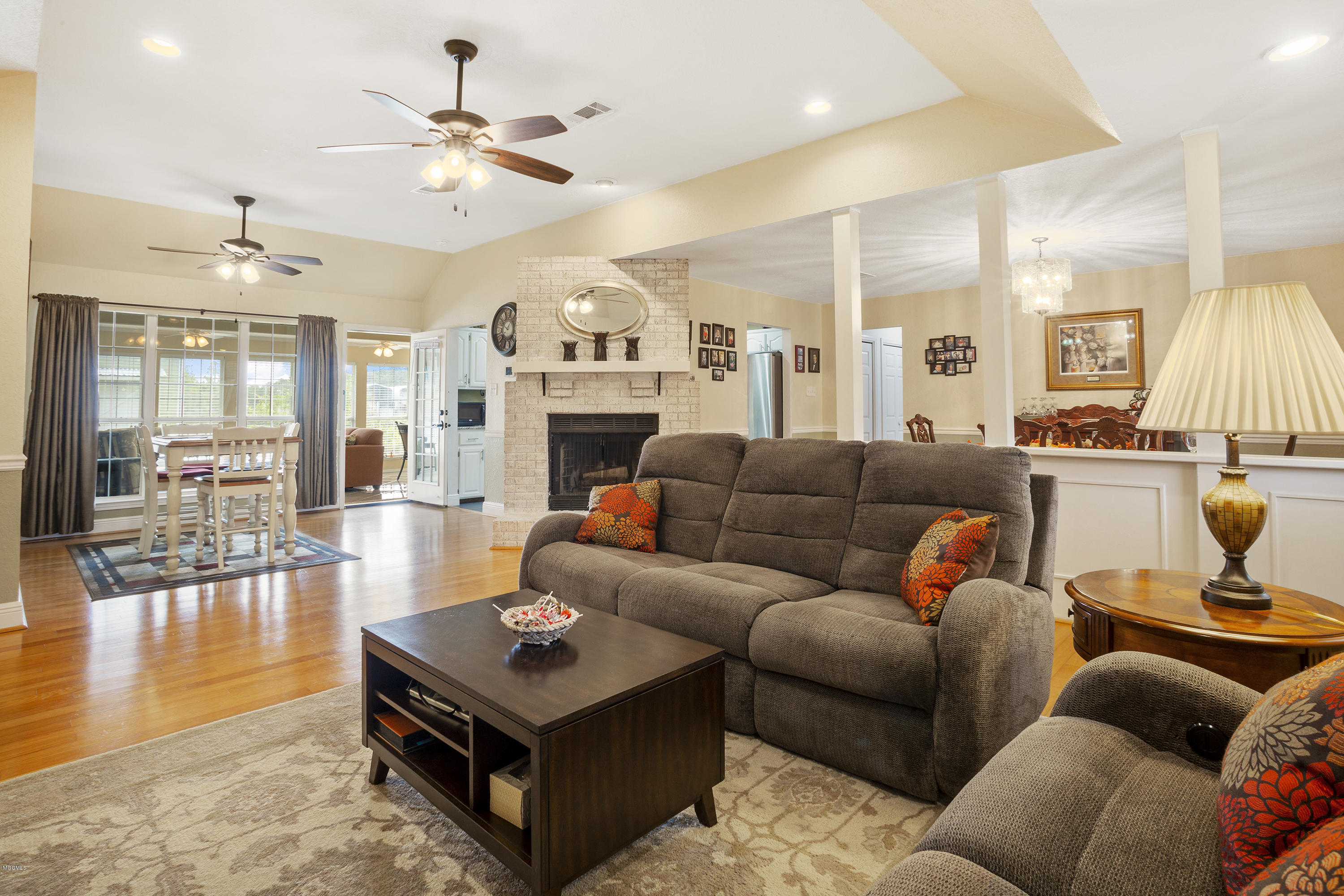 15323 Big Ridge Road Biloxi, MS 39532 - Photo 22 of 41 006