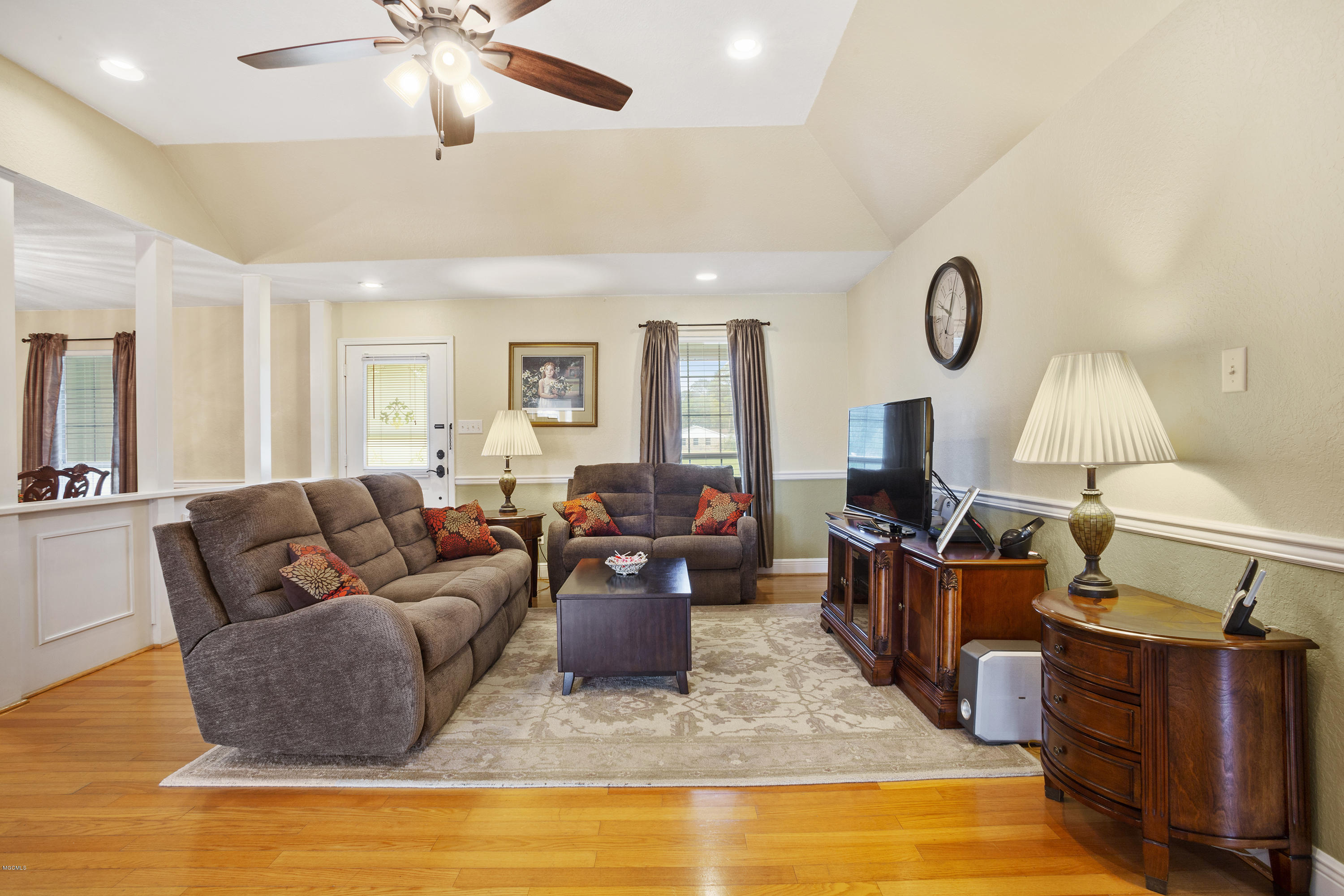 15323 Big Ridge Road Biloxi, MS 39532 - Photo 23 of 41 004