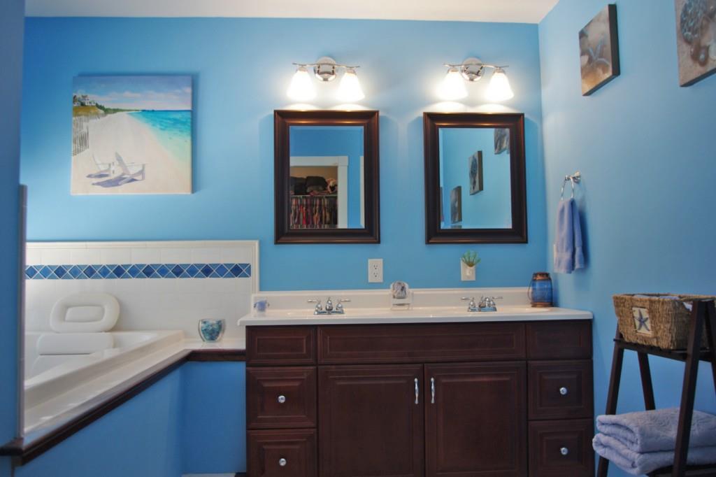 491 Runaround Pond Road Durham, ME 04222 - Photo 20 of 35 Master Bath