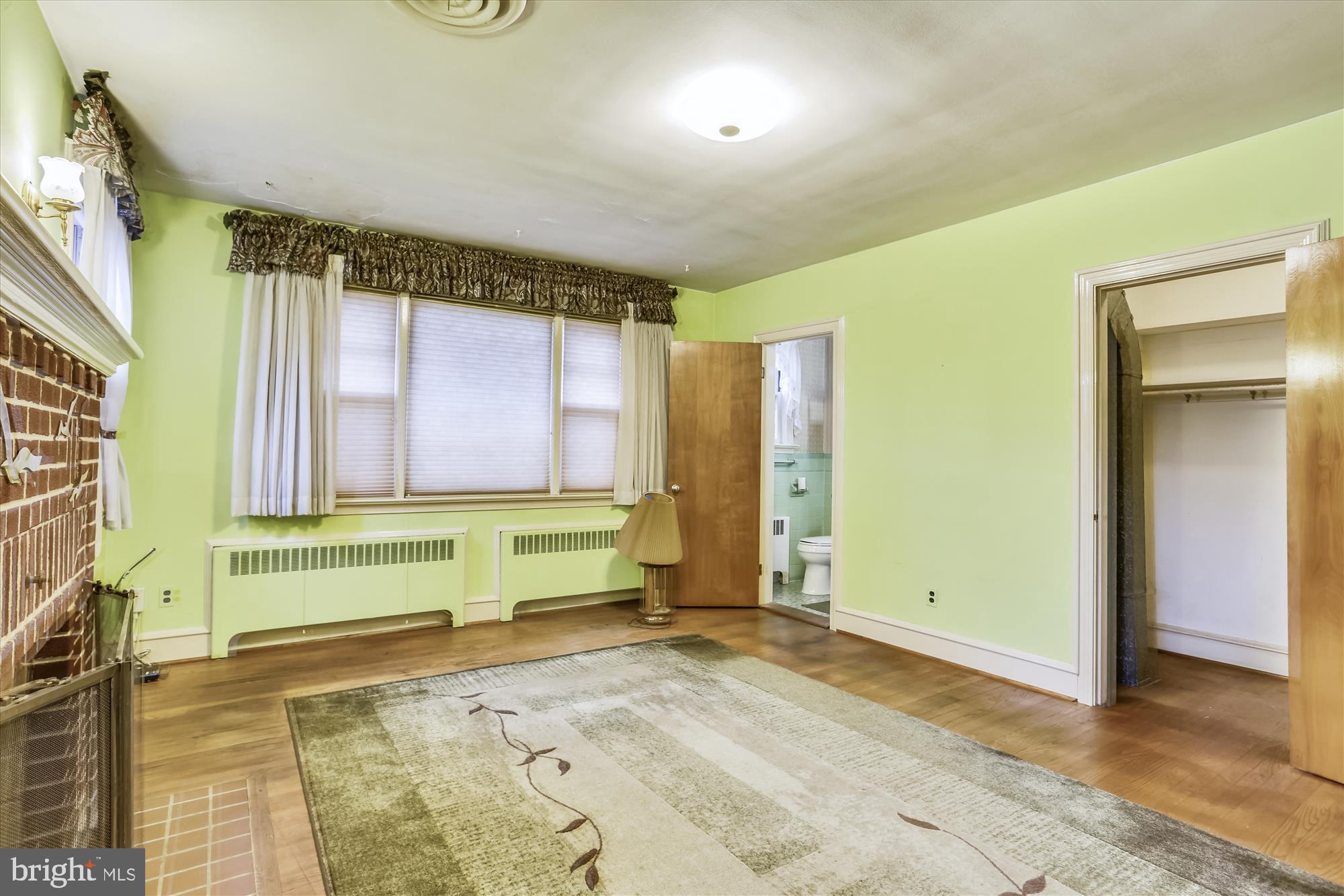 6604 Horseshoe Road Clinton, MD 20735 - Photo 19 of 40 2nd Master Bedroom