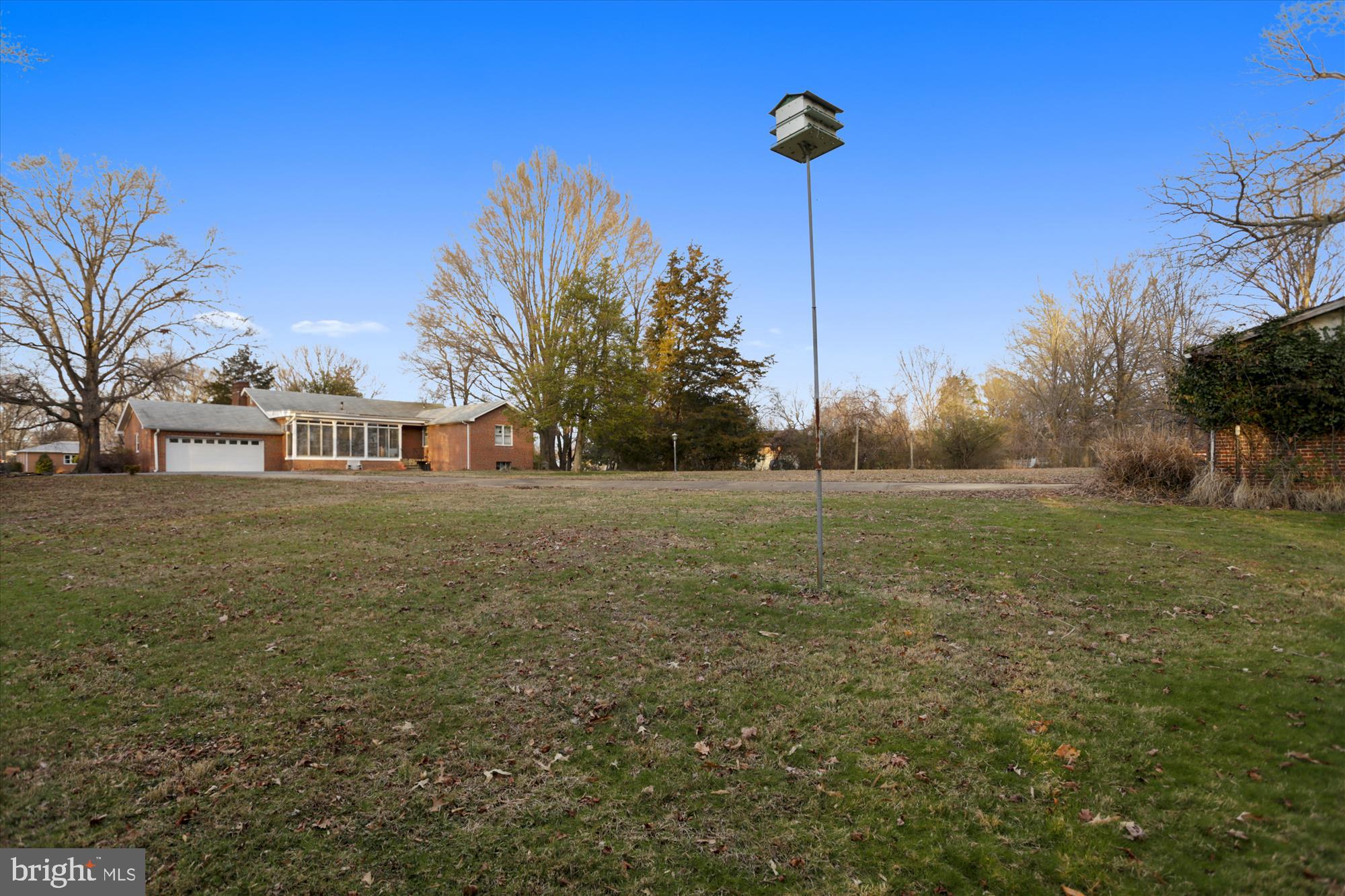 6604 Horseshoe Road Clinton, MD 20735 - Photo 5 of 40 Huge Double Lot Yard 1.62 Acres