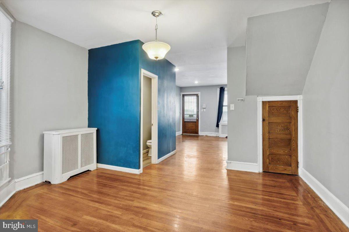 1658 North Redfield Street Philadelphia, PA 19151 - Photo 6 of 23 Dining Room