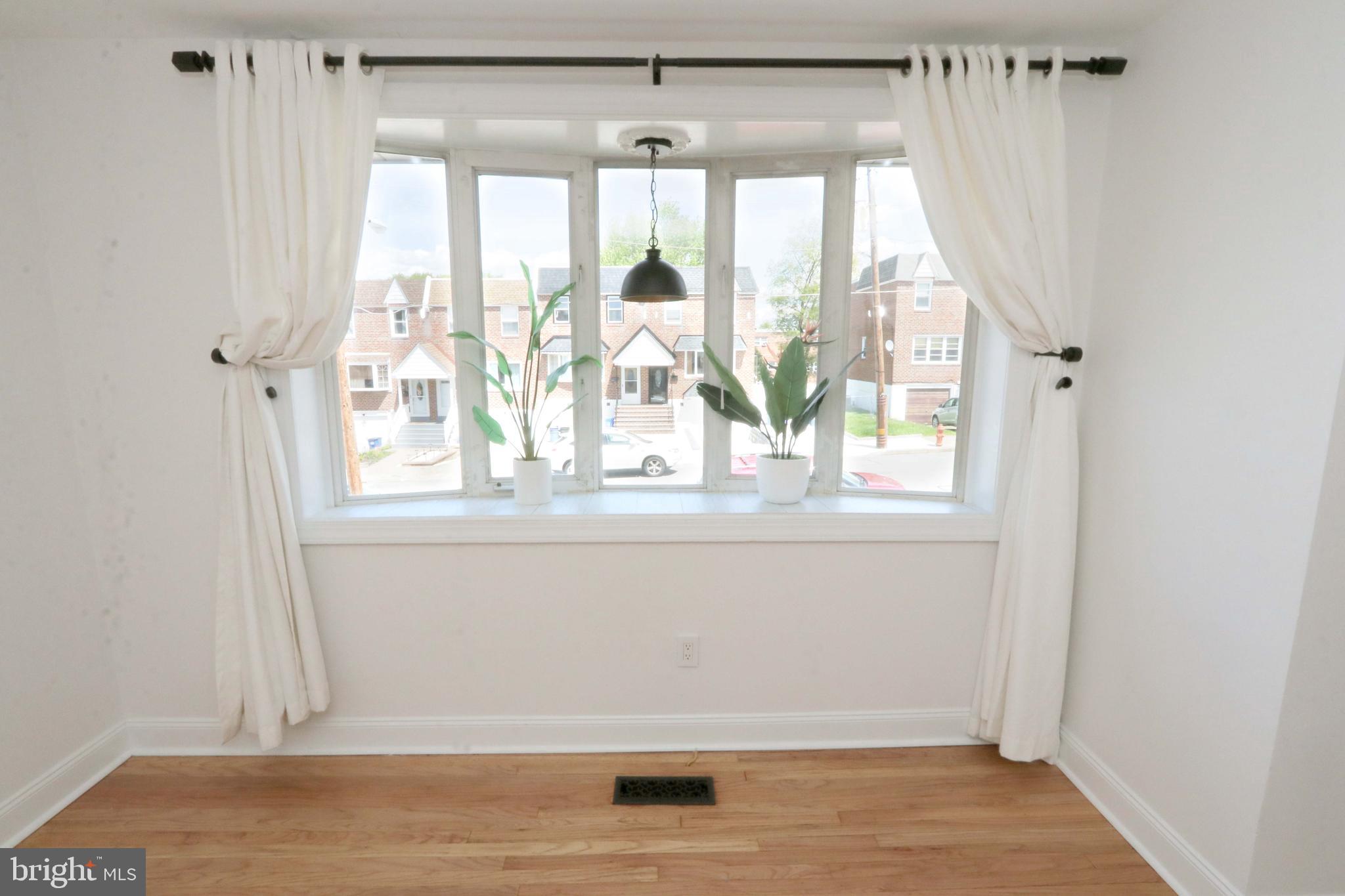 3714 Bellaire Road Philadelphia, PA 19154 - Photo 4 of 39 Gallery Image 4