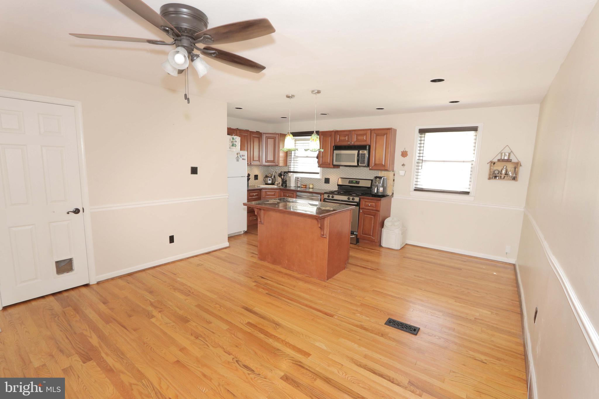 3714 Bellaire Road Philadelphia, PA 19154 - Photo 7 of 39 Gallery Image 7