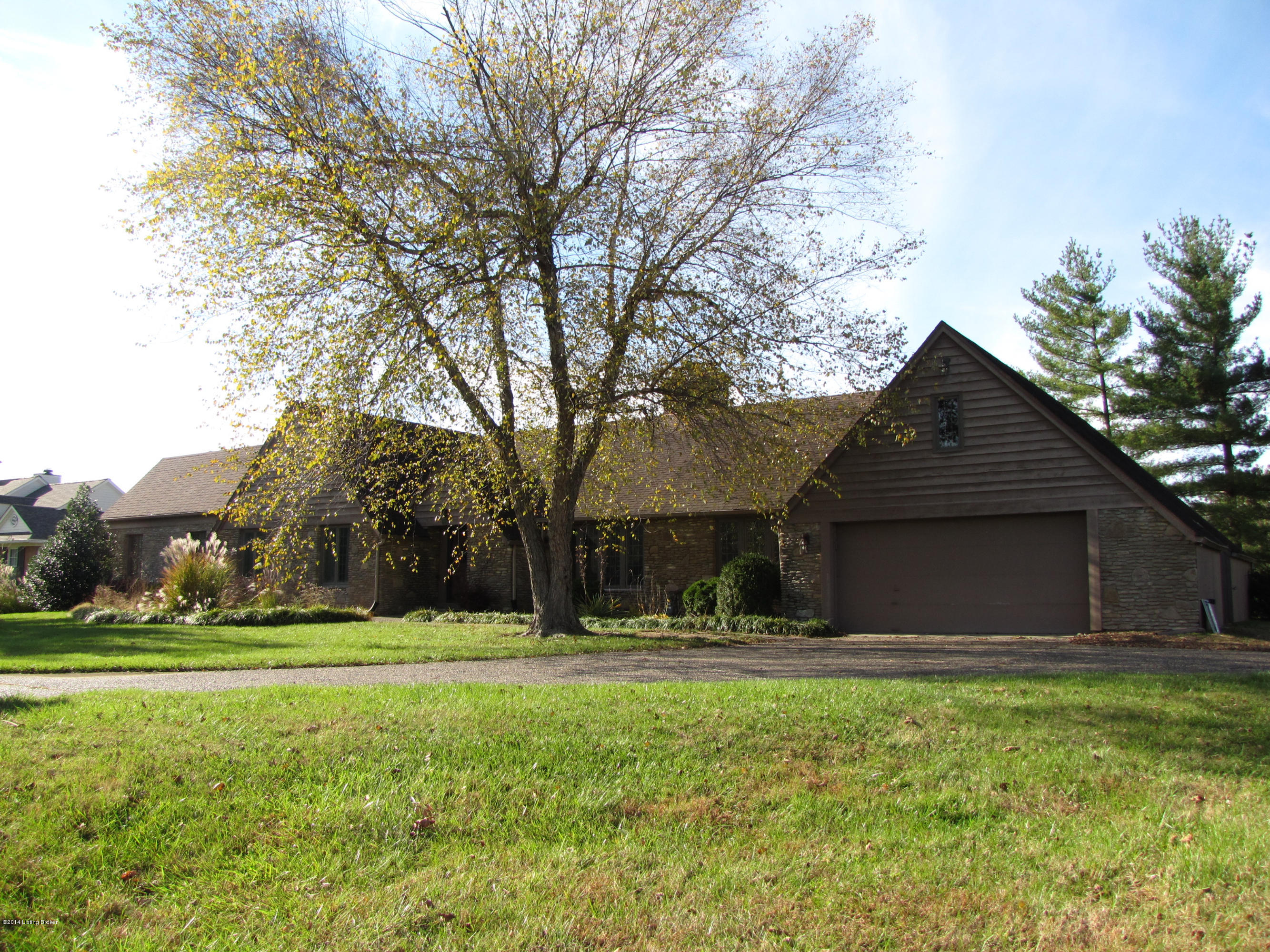 2104 Cardinal Harbour Road Prospect, KY 40059 - Photo 66 of 68 Located within easy walking distance to pool and clubhouse within the community; Well designed neighborhood for walking and running