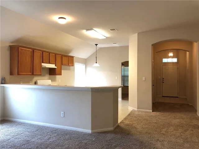 $2,125 | 1780 Stone Rim Loop, Buda, TX 78610