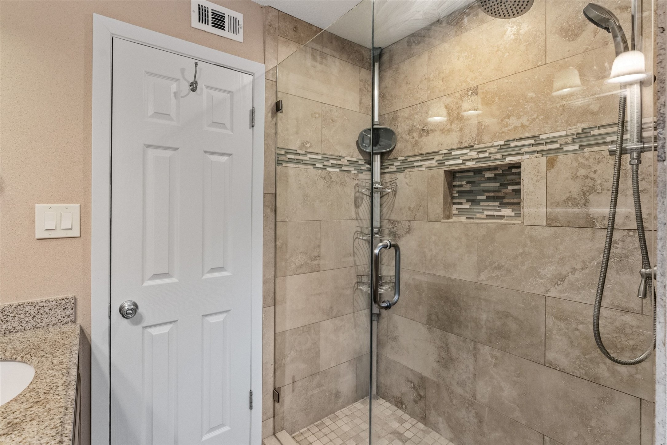 702 Castle Ridge Road, Unit C Austin, TX 78746 - Photo 16 of 36 A full bathroom serves both bedrooms