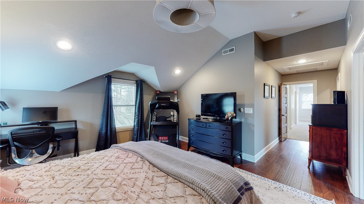 6266 Stow Road Hudson, OH 44236 - Photo 16 of 30 Gallery Image 16