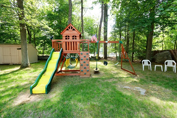 21 Davida Road Burlington, MA 01803 - Photo 5 of 27 Gallery Image 5