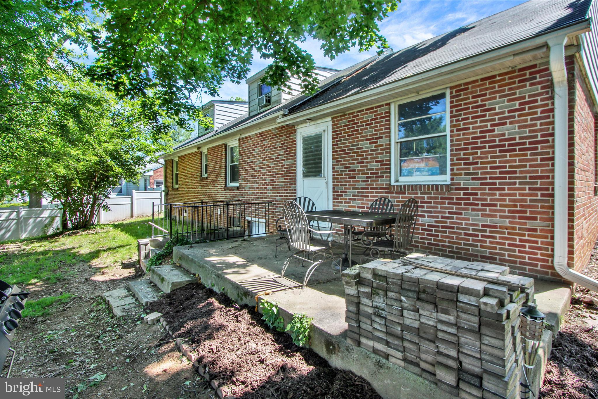 2250 South Queen Street York, PA 17402 - Photo 19 of 25