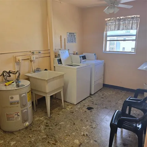 $2,000 | 505 East Dania Beach Boulevard, Unit 44J, Dania Beach, FL 33004