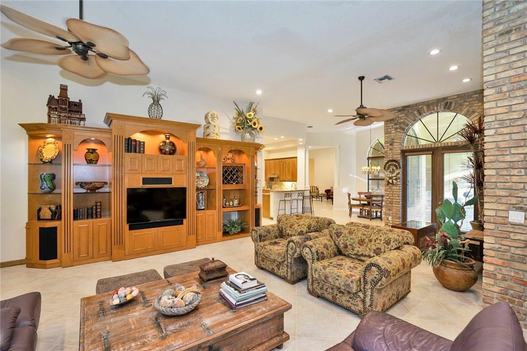 8011 Blue Ridge Lane Parkland, FL 33067 - Photo 12 of 37 Photo 12