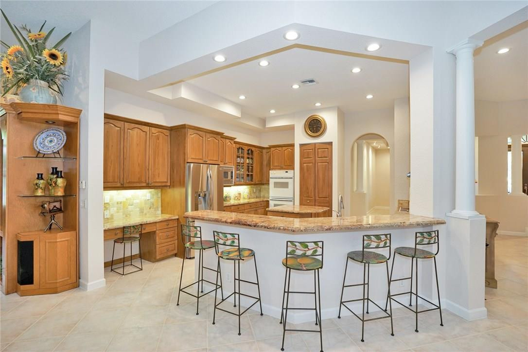 8011 Blue Ridge Lane Parkland, FL 33067 - Photo 8 of 37 Photo 8