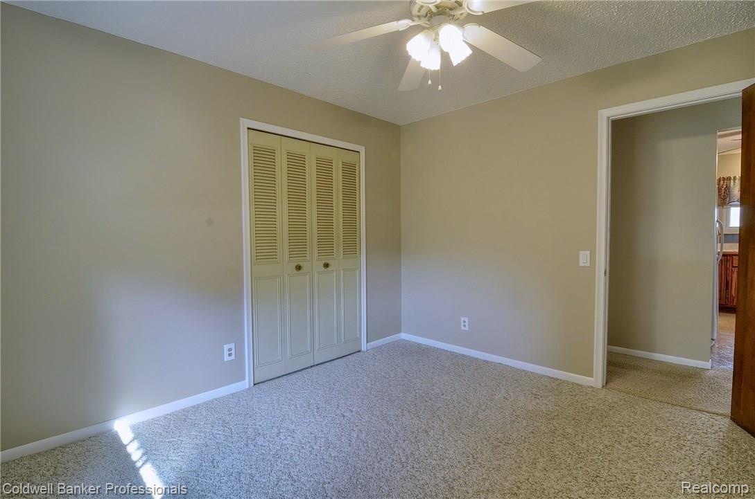 738 West Schafer Road Howell, MI 48843 - Photo 14 of 35 2nd_Bedroom_2nd_View.jpg