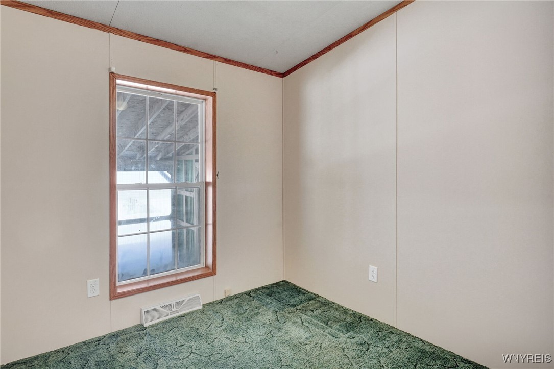 319 Parkview Drive Arcade, NY 14009 - Photo 14 of 24