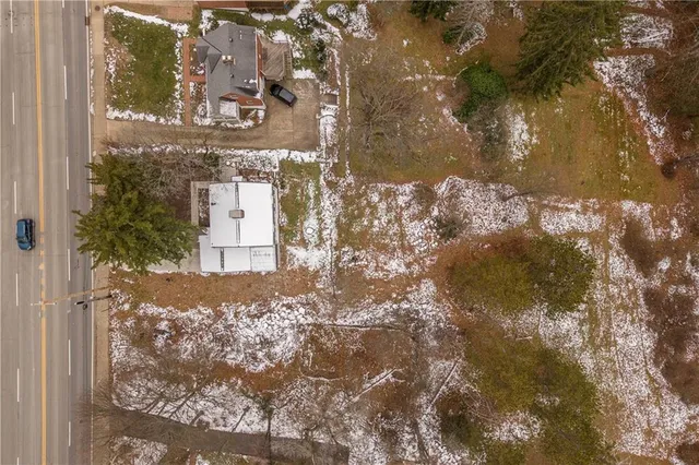 an aerial view of multiple house
