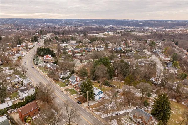 $2,350 | 1404 Bower Hill Road, Pittsburgh, PA 15243