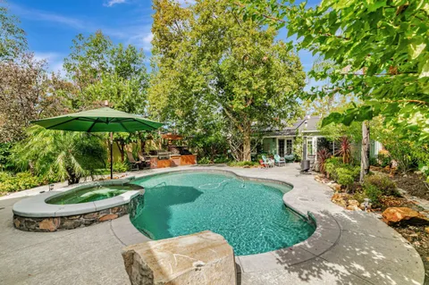 $2,299,999 | 404 Shamrock Drive, Campbell, CA 95008