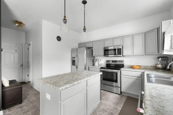 $330,000 | 6598 Aster Drive, Pendleton, IN 46064