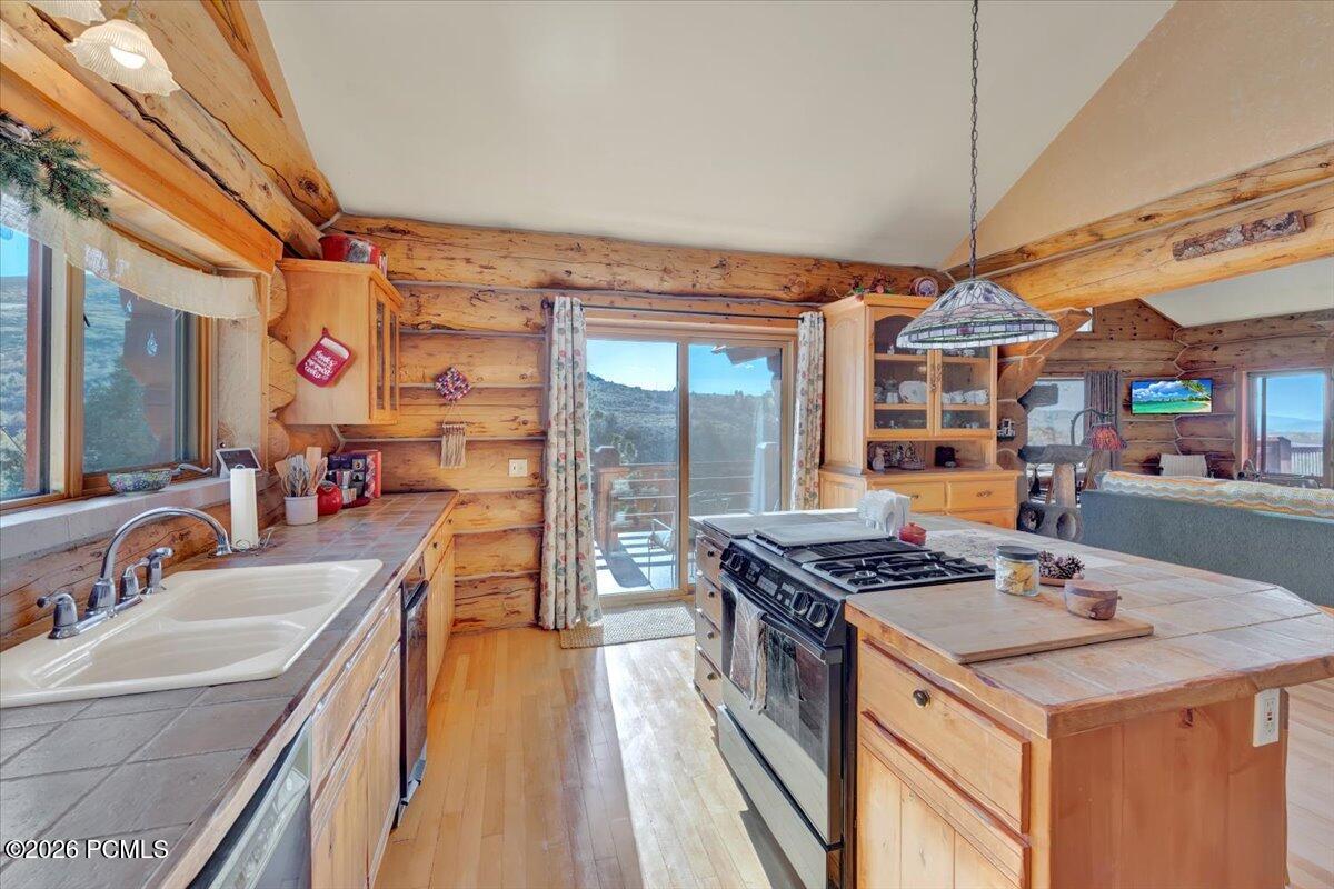 4400 South Red Fox Road Kamas, UT 84036 - Photo 26 of 48