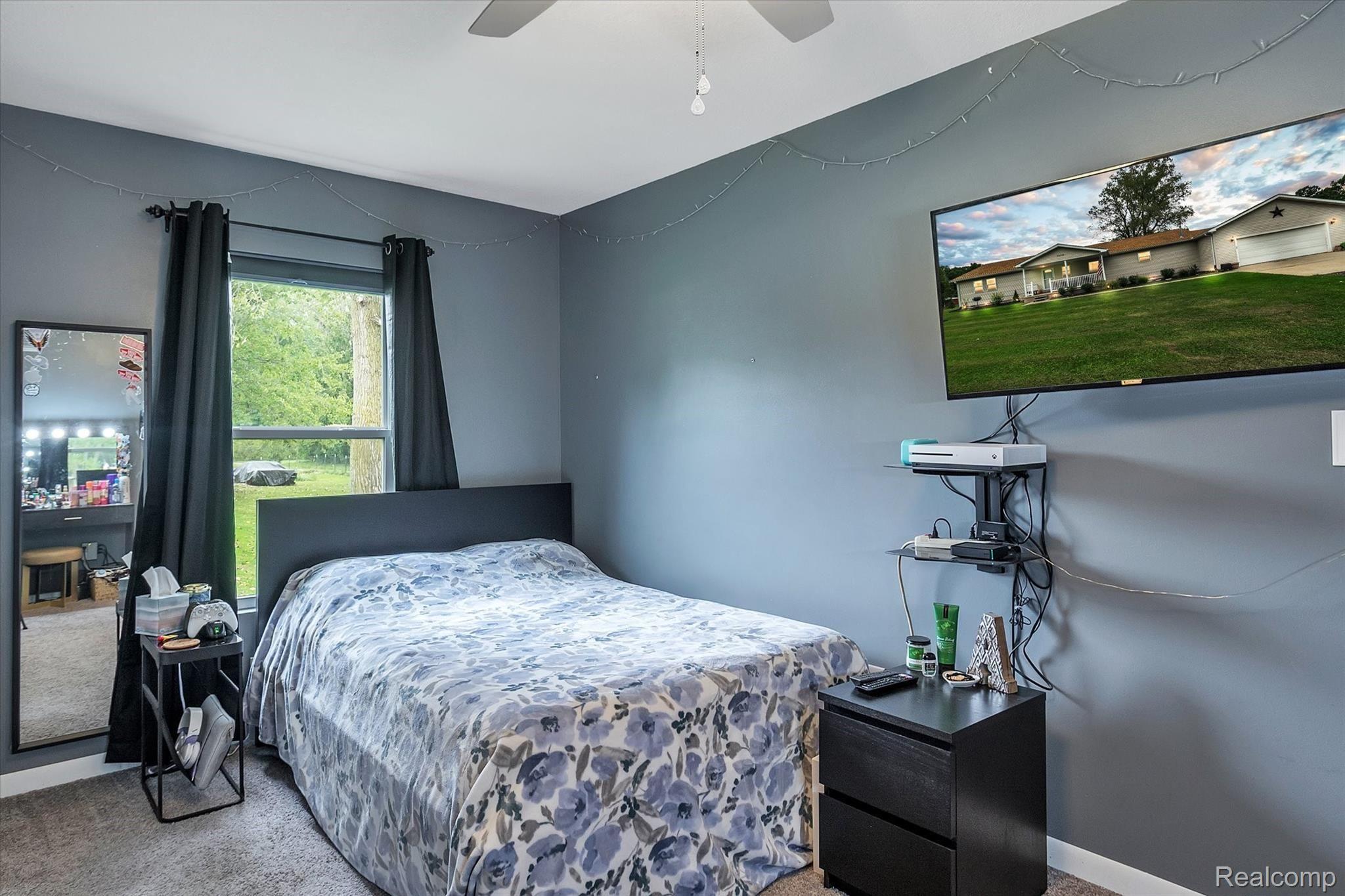 22115 Haggerty Road Belleville, MI 48111 - Photo 40 of 47 BED THREE