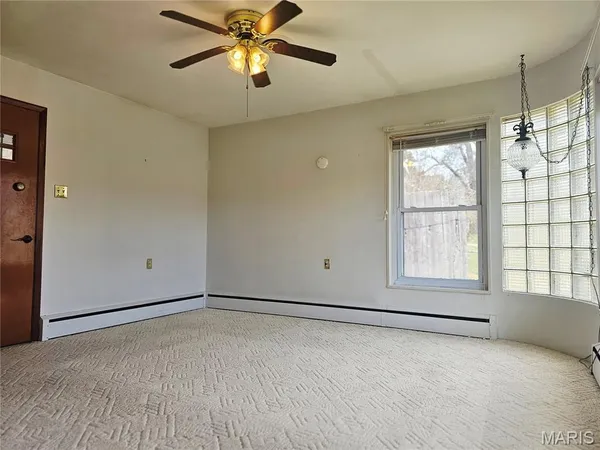 $210,000 | 406 North Commercial Street, Crocker, MO 65452