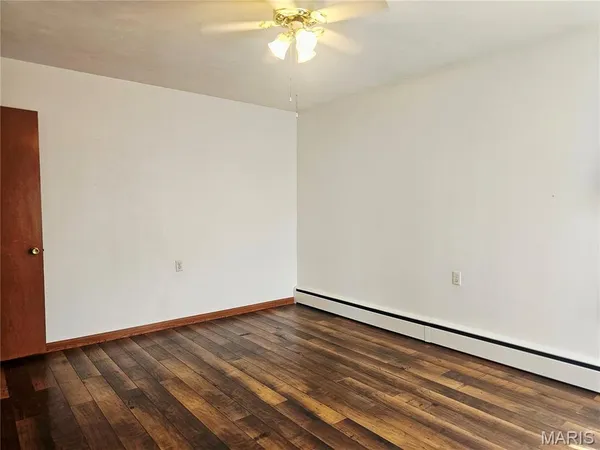 $210,000 | 406 North Commercial Street, Crocker, MO 65452