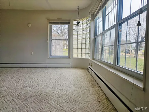 $210,000 | 406 North Commercial Street, Crocker, MO 65452