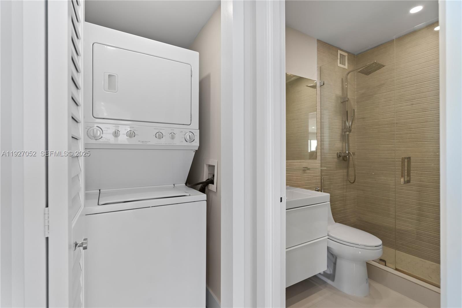 2451 Brickell Avenue, Unit 18C Miami, FL 33129 - Photo 17 of 37