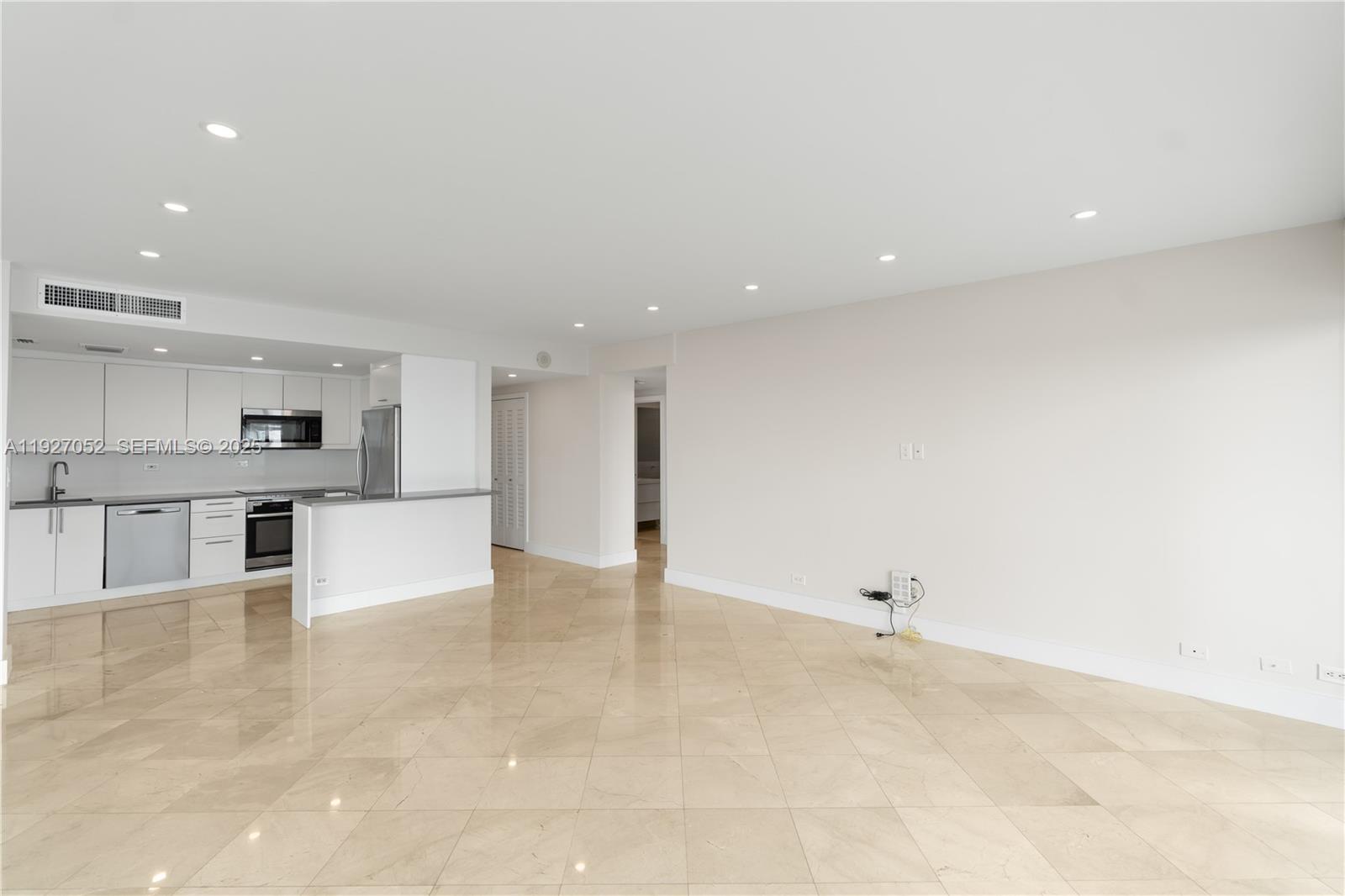 2451 Brickell Avenue, Unit 18C Miami, FL 33129 - Photo 9 of 37