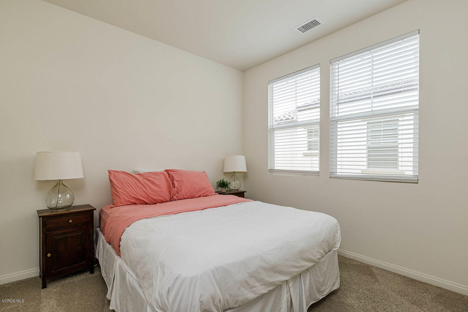 184 Stonegate Road Camarillo, CA 93010 - Photo 14 of 22 14_bedroom_