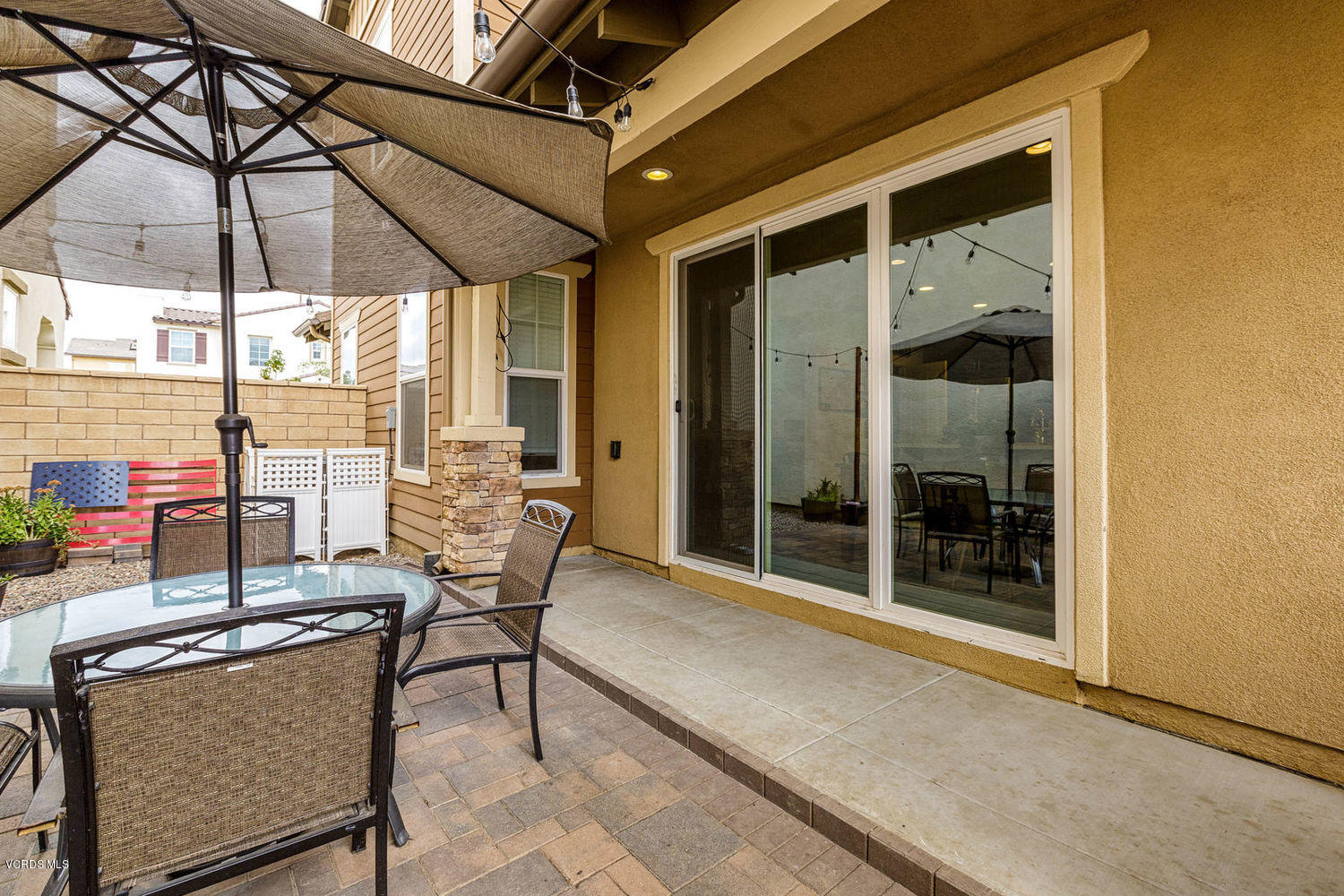 184 Stonegate Road Camarillo, CA 93010 - Photo 18 of 22 18_pato