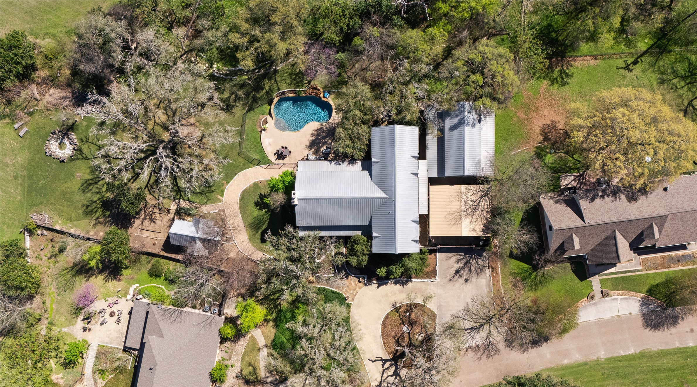 913 South Ridge Road Salado, TX 76571 - Photo 37 of 40 Beautifully landscaped for privacy