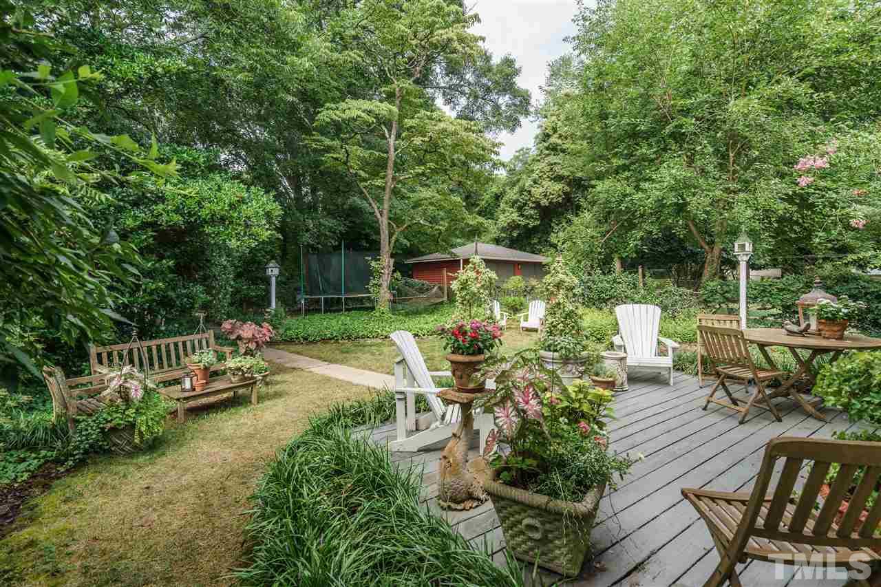 2213 Creston Road Raleigh, NC 27608 - Photo 18 of 24