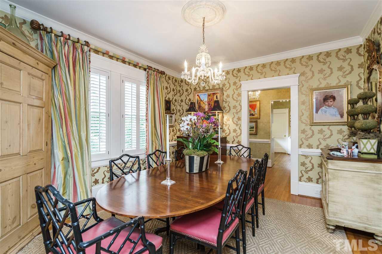 2213 Creston Road Raleigh, NC 27608 - Photo 6 of 24