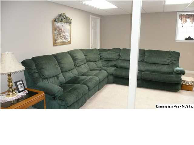 930 Lazy Y Road Hayden, AL 35079 - Photo 18 of 31 Gallery Image 18