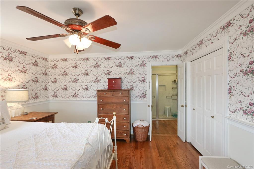 2945 Nesting Goose Road Yadkinville, NC 27055 - Photo 11 of 30 Gallery Image 11