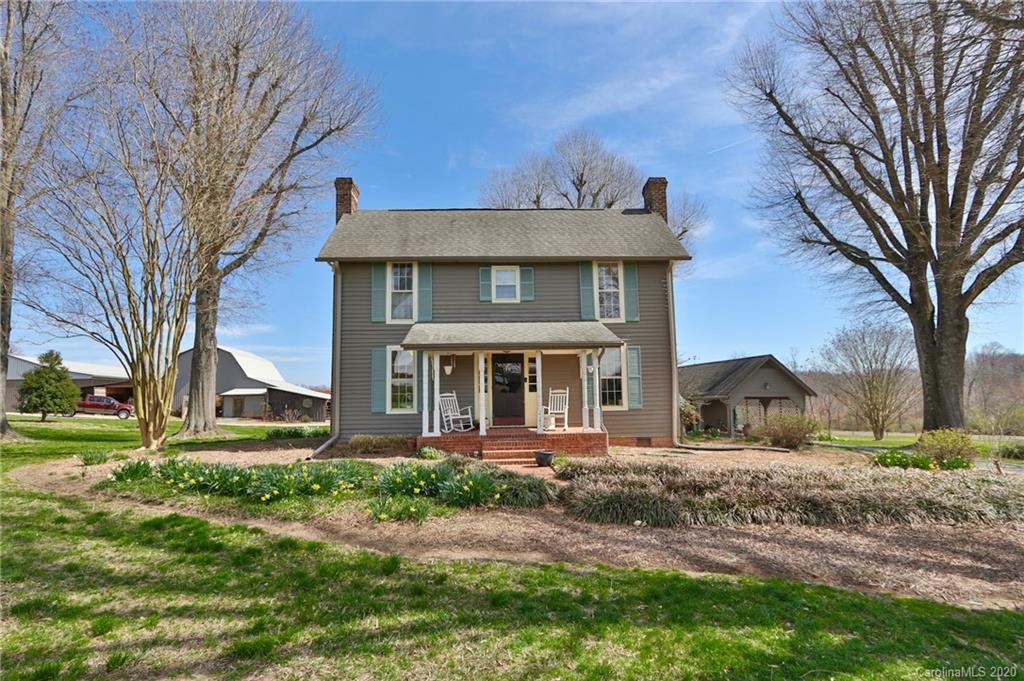 2945 Nesting Goose Road Yadkinville, NC 27055 - Photo 3 of 30 Gallery Image 3