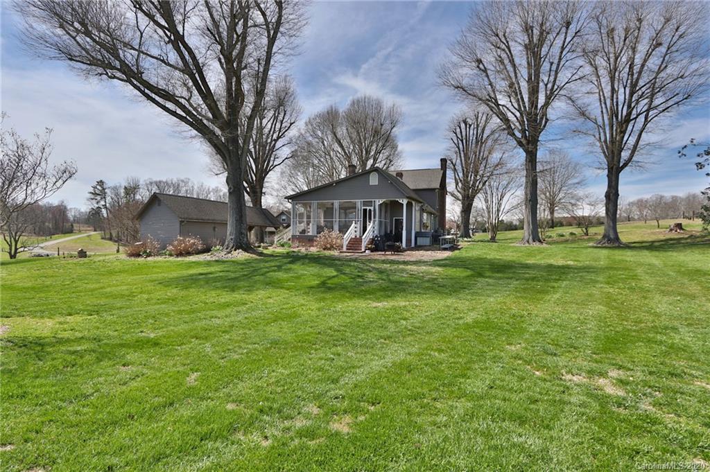 2945 Nesting Goose Road Yadkinville, NC 27055 - Photo 29 of 30 Gallery Image 29