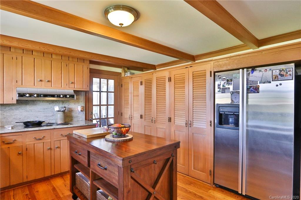 2945 Nesting Goose Road Yadkinville, NC 27055 - Photo 7 of 30 Gallery Image 7