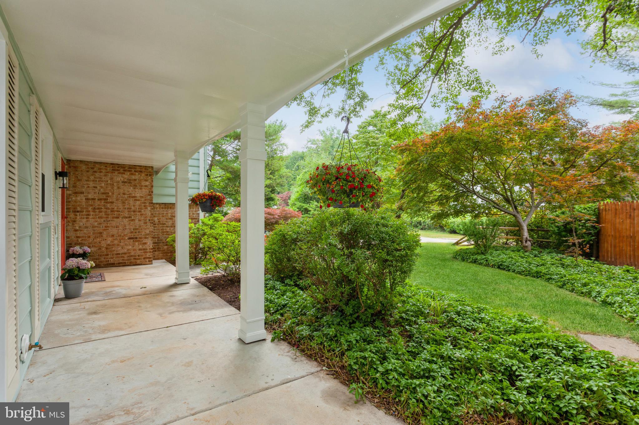 2417 Countryside Drive Silver Spring, MD 20905 - Photo 4 of 54 Front Porch