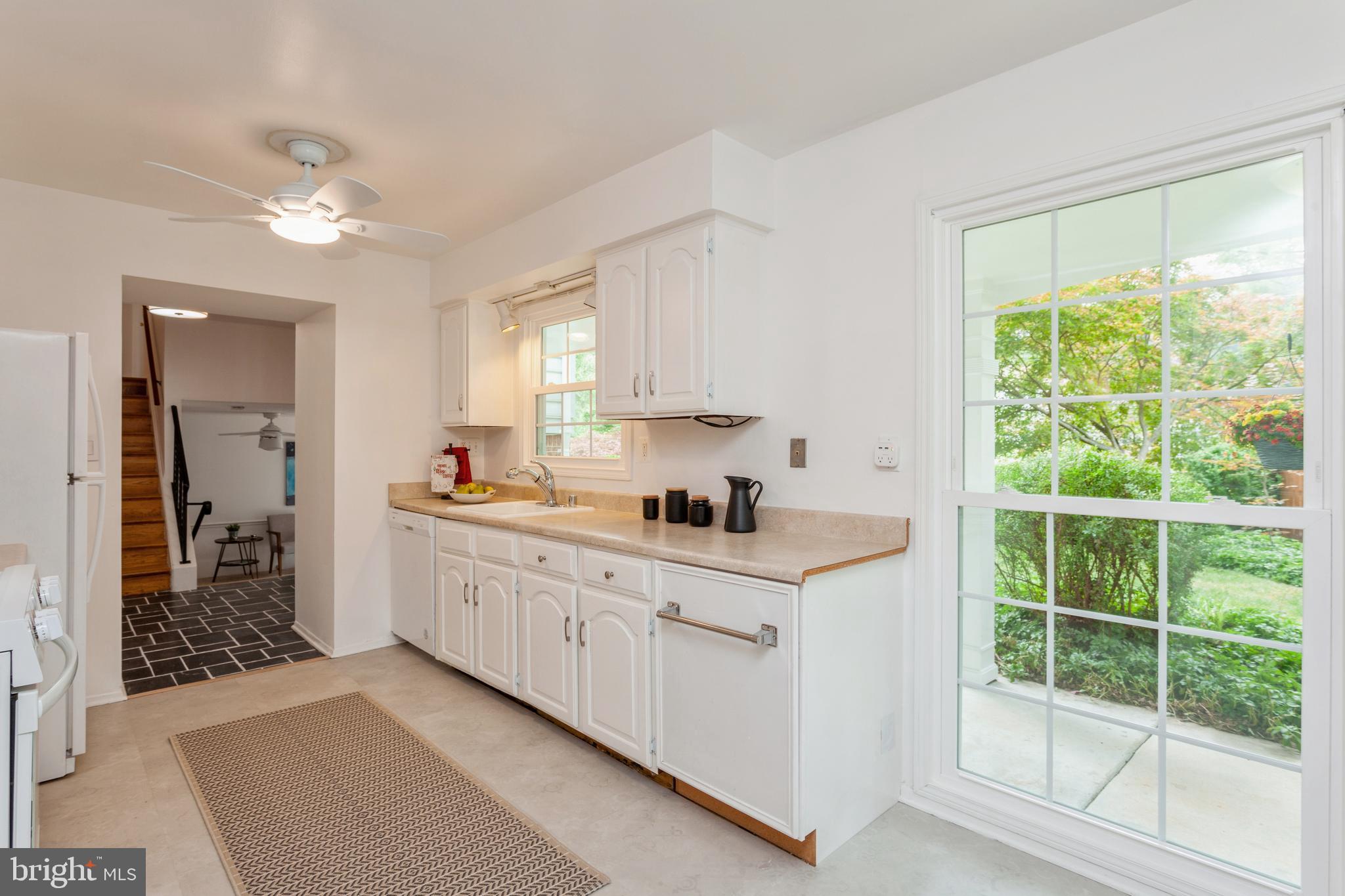 2417 Countryside Drive Silver Spring, MD 20905 - Photo 7 of 54