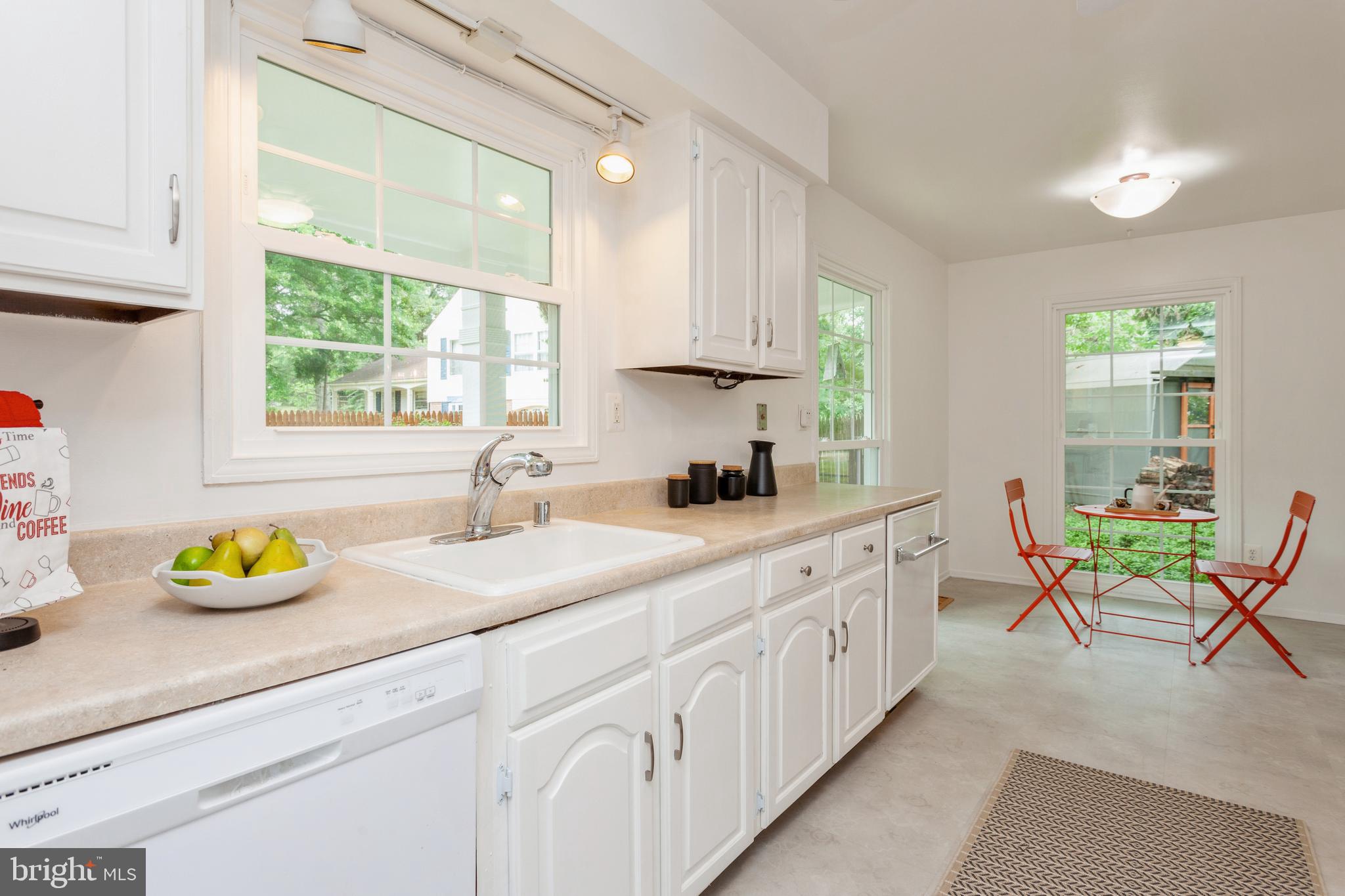 2417 Countryside Drive Silver Spring, MD 20905 - Photo 10 of 54