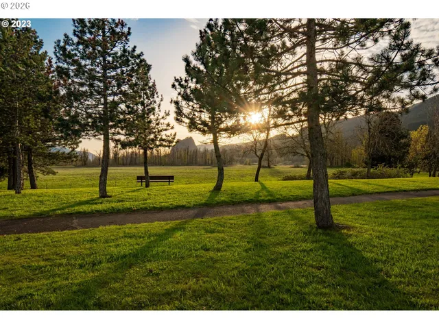 $199,000 | 319 Hamilton, North Bonneville, WA 98639