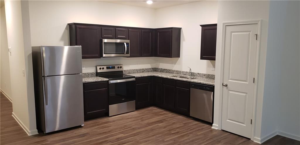 3063 Tarian Way Decatur, GA 30034 - Photo 4 of 22 Gallery Image 4