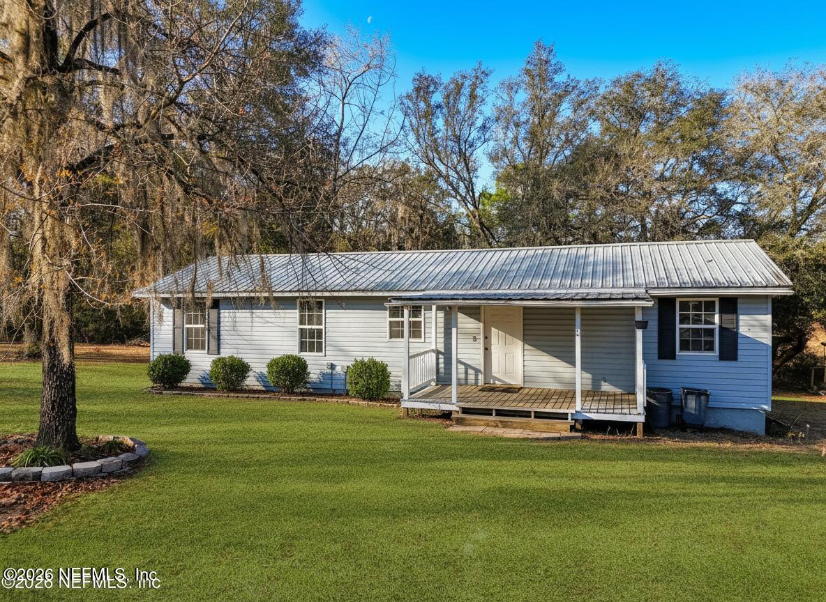 141 Paris Street Interlachen, FL 32148 - Photo 3 of 42 AI possibilities